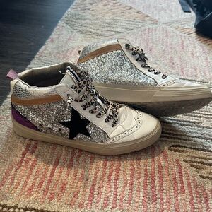 ShuShop Glitter Star High-Top Sneakers